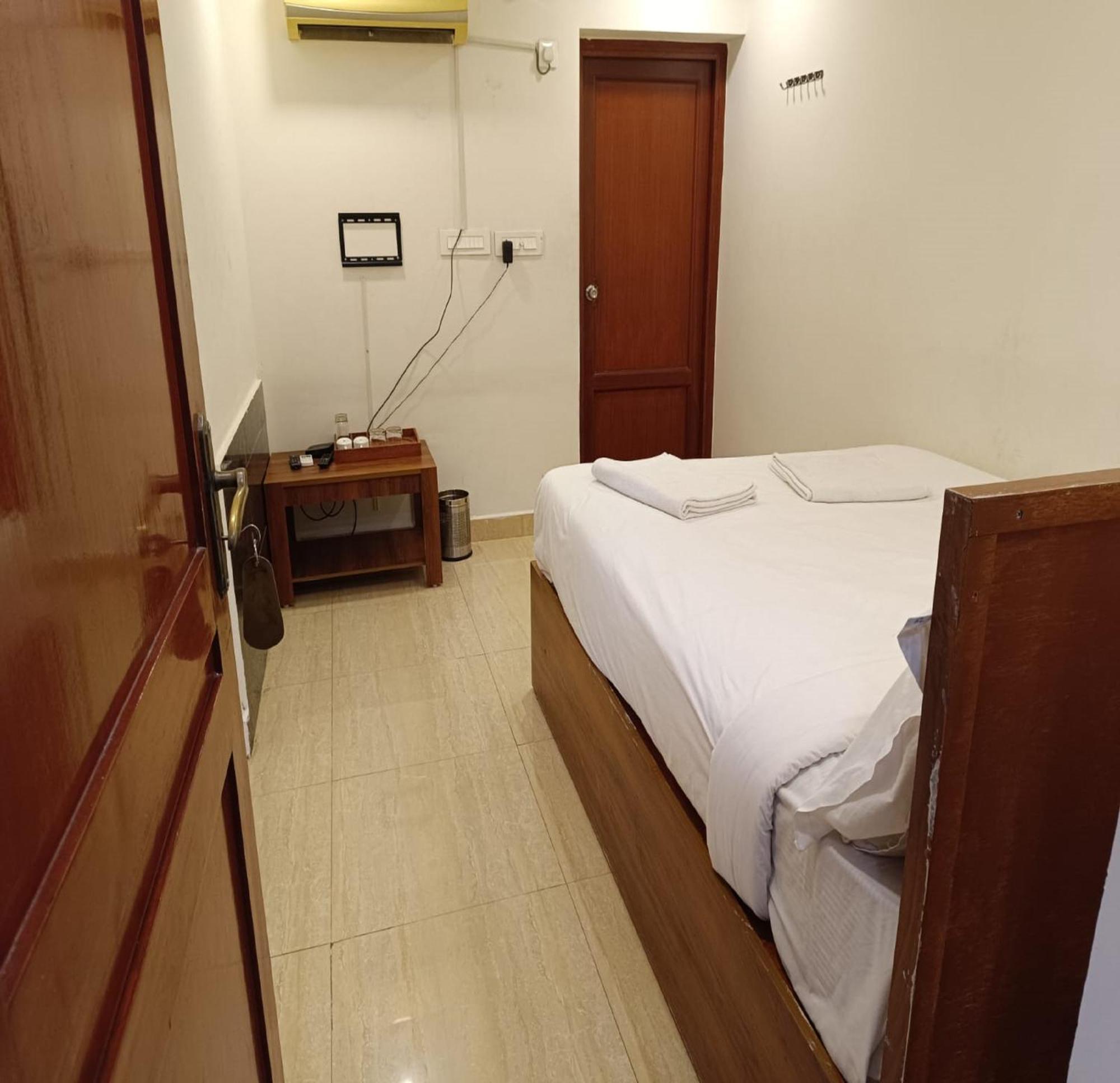 Azhagappa Residency Pondicherry Exterior foto